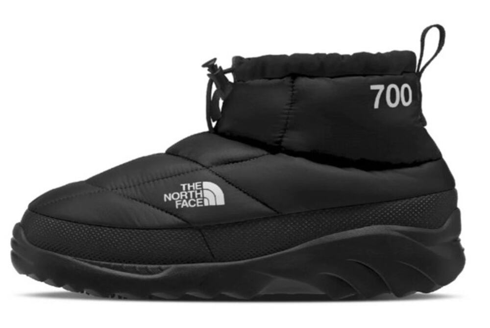 The North Face Nuptse Traction Chukka Men's 7 Women's 9